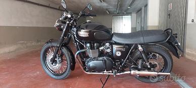 Triumph Bonneville - 2015