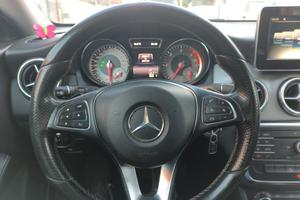 Mercedes CLA C200