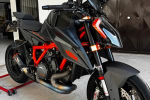 Ktm superduke r 1290 3.0 full optional