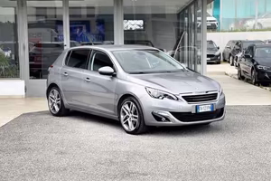 Peugeot 308 1.6 Diesel 120CV E6 Neo - 2017
