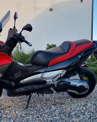 Gilera Nexus 500 SP