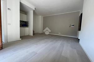 MONOLOCALE A PERUGIA