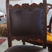 2 sedie in pelle e legno massiccio, stile rinascim
