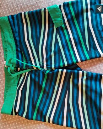 Costume da bagno da uomo. Adidas. Taglia L.