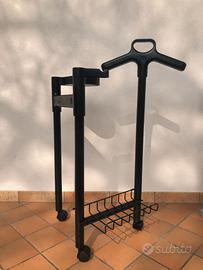 Servo muto TOTEM Inipress per Magis