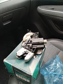 gancio chiusura portellone posteriore VW Passat b6