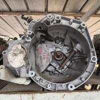 Cambio Lancia Y 1.0 benzina Hybrid