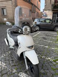 Scarabeo Aprilia 300