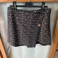 Shorts effetto gonna tweed con bottoni dorati xs