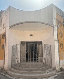 Ampio locale deposito di 380 m²