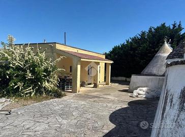 VILLA SINGOLA A MARTINA FRANCA