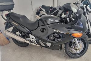 Suzuki GSX 750 F (2000) - Soli 16.000 km