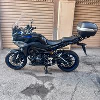 Tracer 900 abs