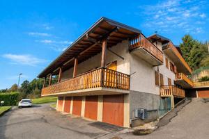 CASTIONE - Bilocale con cantina