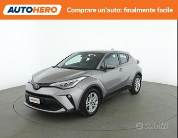 TOYOTA C-HR 1.8 Hybrid E-CVT Business