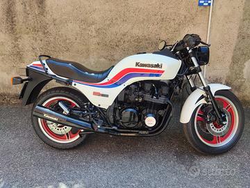 Kawasaki GPZ 750 - 1983