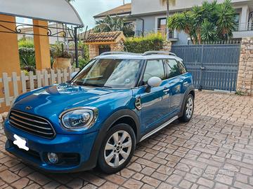  Mini  Countryman Cooper D 2.0