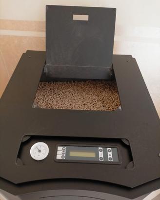 Stufa Pellet 21 KW