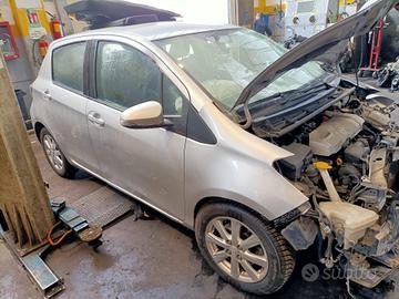 RICAMBI USATI AUTO TOYOTA Yaris Serie N.D. 1NZFXE