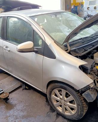 RICAMBI USATI AUTO TOYOTA Yaris Serie N.D. 1NZFXE