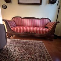 Divano primi 800 stile Restaurazione.