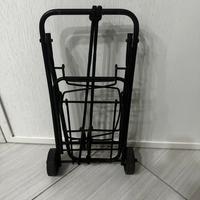 Carrello porta oggetti