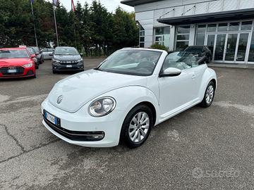 Volkswagen Maggiolino Cabrio 2.0 TDI Design BlueMo
