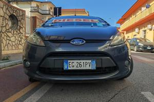 FORD FIESTA 1.4 TDI CV69 KW51 TITANIUM