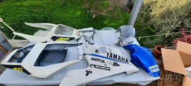 Carene Yamaha r6 2001  Valentino rossi replica 