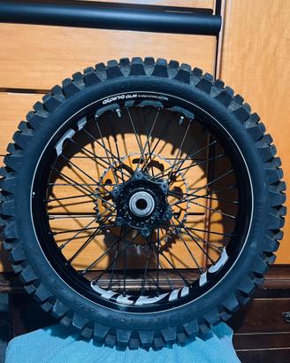 Cerchi Alpina cross neri con scritte bianche