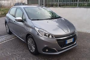 PEUGEOT 208 CC 1200