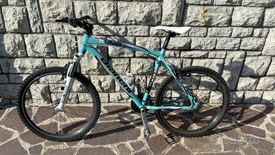 kuma 4600 Bianchi