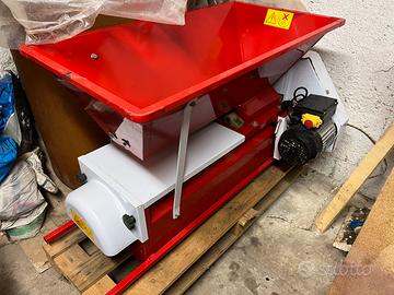 Attrezzatura vino / vendemmia - Torchietto botti