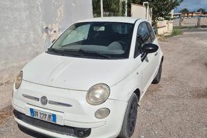fiat 500 gpl livemente sinitistrata marciante