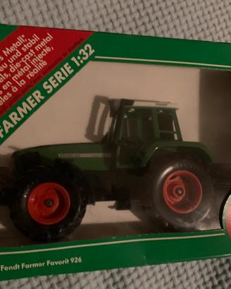 Siku 2961 Fendt Farmer Favorit 926