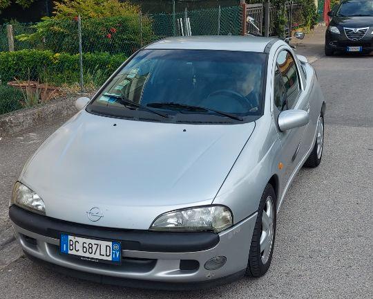 Opel tigra 1.6
