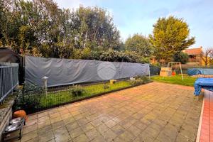 3 LOCALI A CASTEL D'AZZANO