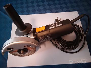 Smerigliatrice angolare "AEG WS 601" Potenza 600 W