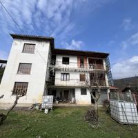 Casa indipendente a Lugnacco 4 locali