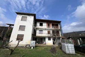 Casa indipendente a Lugnacco 4 locali