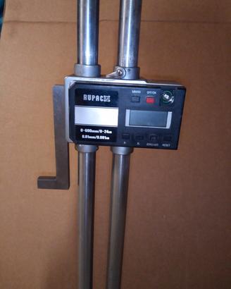 misuratore bi altezza di precisione