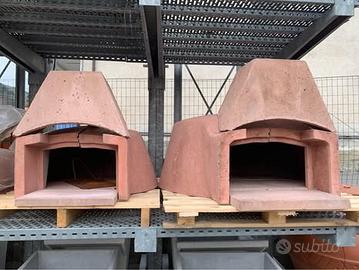 Forni a legna disponibili!