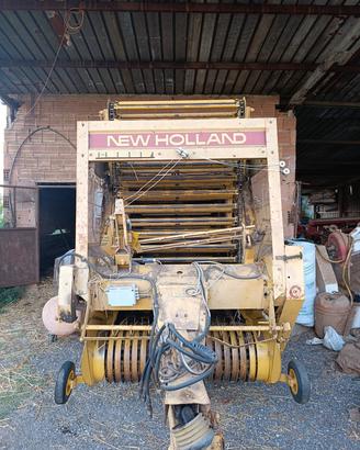 Rotopressa New Holland 841