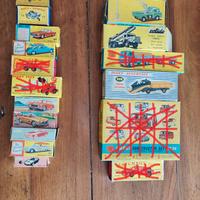 Mezzi Vintage Dinky Toys Corgi ottimi conservati