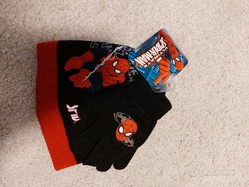 Cappellino e guanti Spiderman