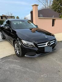 MERCEDES CLASSEC200d PREMIUM AMG