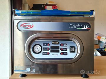 Confezionatrice sotto vuoto/ atm a campana "orved"