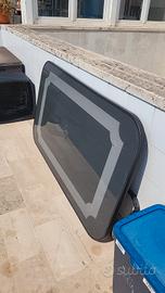 tavolo vetro e ferro battuto da esterno