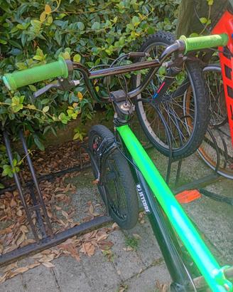 Bicicletta BMX