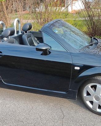 Audi TT CABRIO Roadster 1.8 T 20V 179 cv (ASI + CR